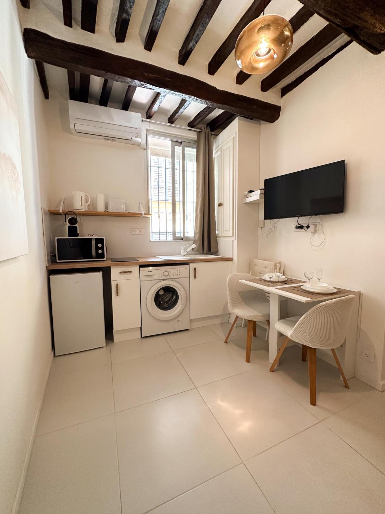 Le Balneo Jacuzzi Vieil Antibes Safranier Appartement Buitenkant foto